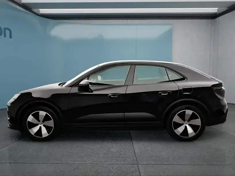 Usata Porsche Macan 330 kW (449 CV) 2024 Nero SUV