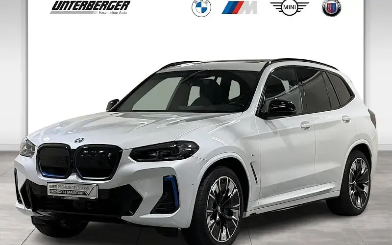 Gebraucht BMW iX3 Impressive 210 kW (286 PS) 2022 Mineralweiß SUV