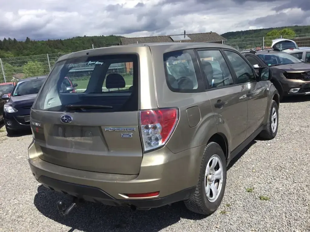 Gebraucht Subaru Forester Active 147 PS (108 kW) 2008 Gold SUV