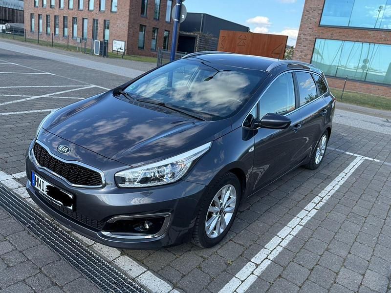 Gebraucht Kia Ceed 163 PS (119 kW) 2016 Grau Kleinwagen