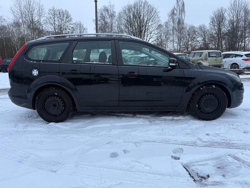 Gebraucht Ford Focus Sport 109 PS (80 kW) 2009 Blau Kombi