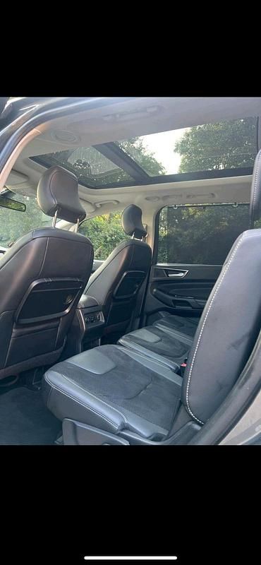 Grau Gebraucht 2015 Ford Galaxy Van / Kleinbus | 17.450 € (Fairer Preis) - Bild 1/4