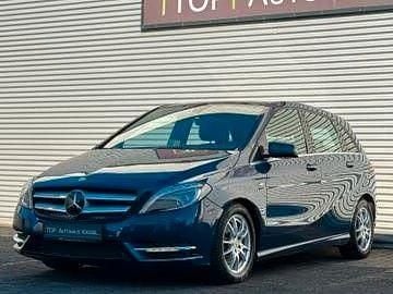 Gebraucht Mercedes B180 122 PS (89 kW) 2012 Blau Van / Kleinbus