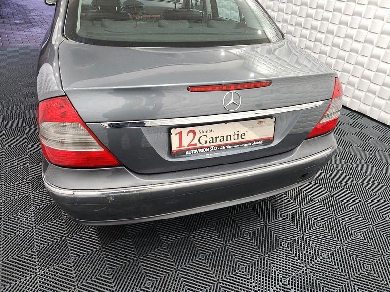 Gebraucht Mercedes E220 170 PS (125 kW) 2007 Limousine
