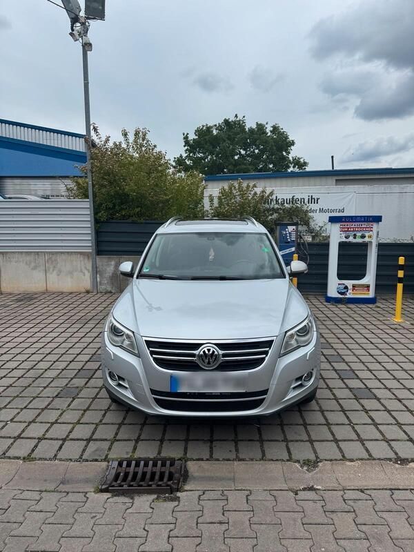 Silber Gebraucht 2008 VW Tiguan SUV | 6.490 € (Fairer Preis) - Bild 1/4