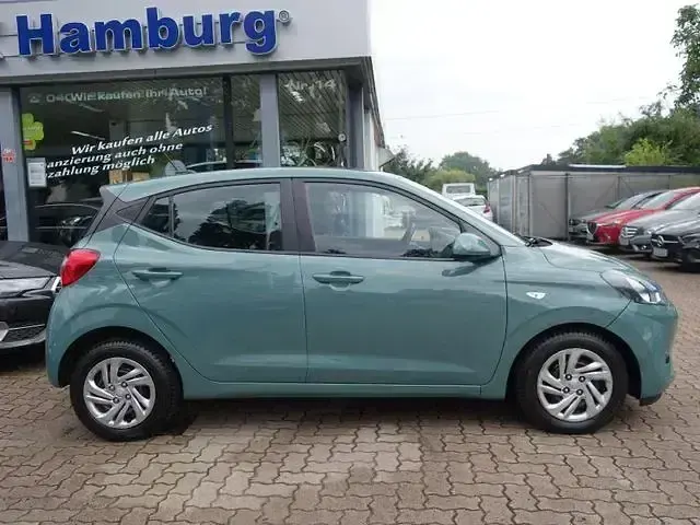 Gebraucht Hyundai i10 Select 67 PS (49 kW) 2022 Andere Kleinwagen