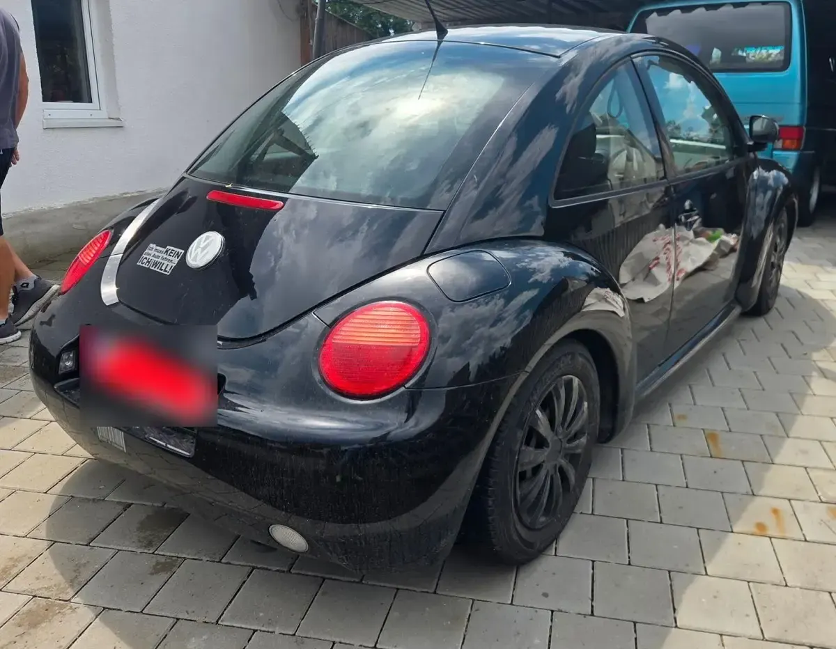 Gebraucht VW Beetle 116 PS (85 kW) 1999 Schwarz Kleinwagen