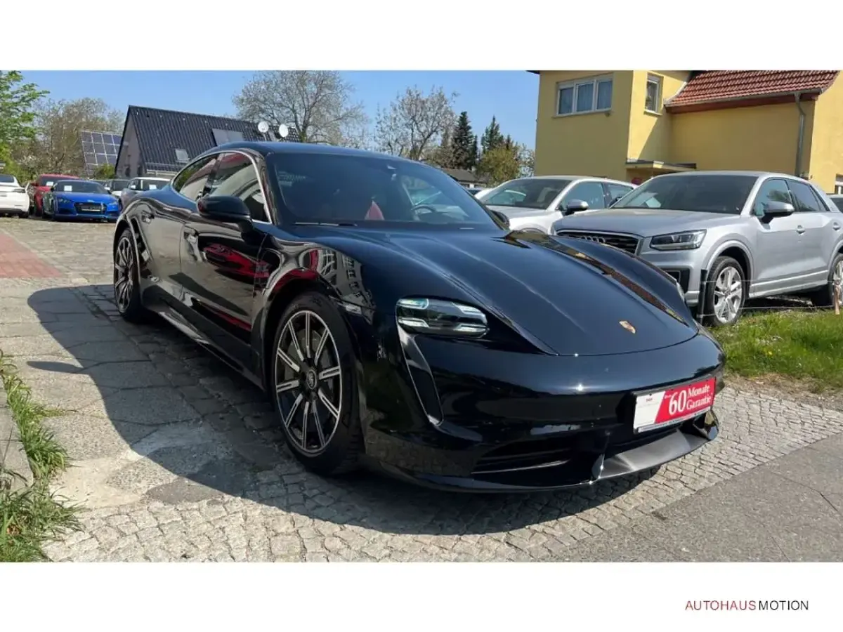 Gebraucht Porsche Taycan Turbo Chrono 500 kW (680 PS) 2024 Schwarz Limousine