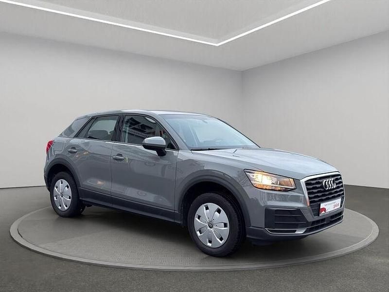 Gebraucht Audi Q2 Design 116 PS (85 kW) 2020 Quantumgrau SUV