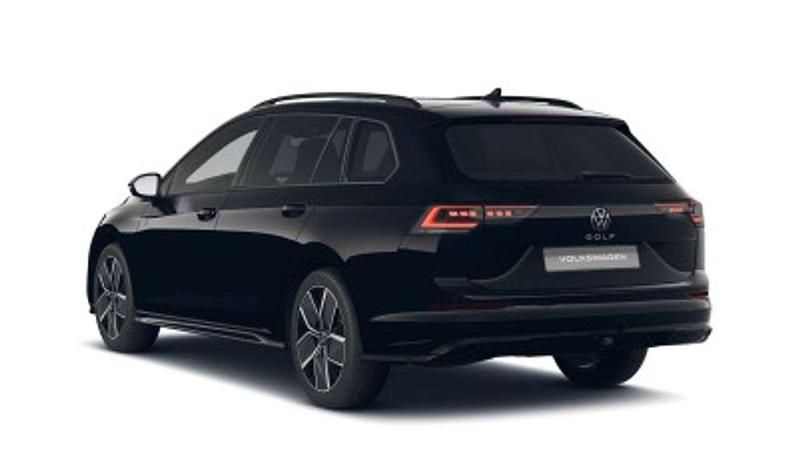 Neu VW Golf VIII R-line 150 PS (110 kW) 2025 Grenadillschwarz Kombi