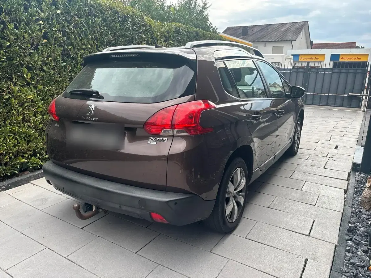 Gebraucht Peugeot 2008 90 PS (66 kW) 2013 Braun SUV