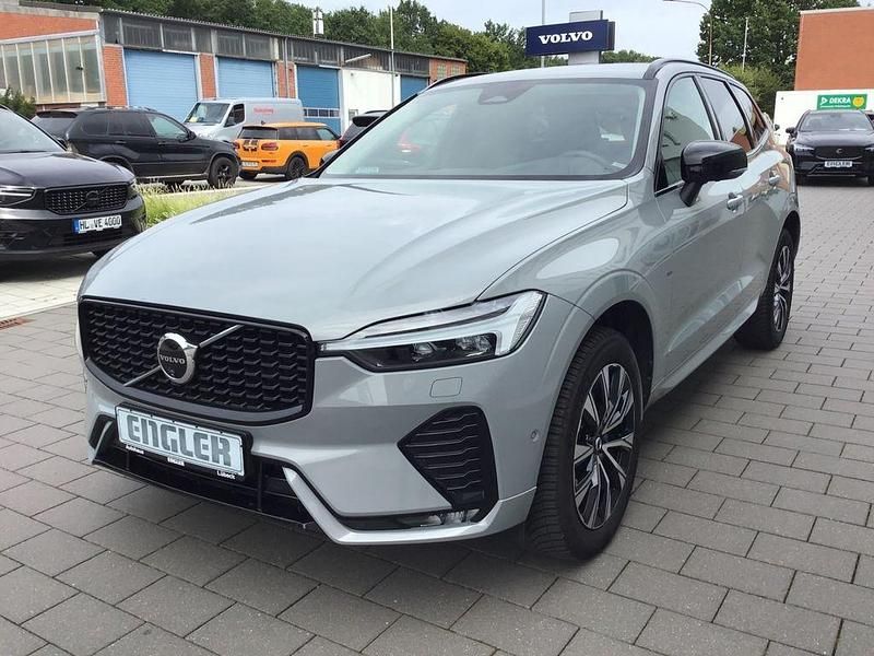 Gebraucht Volvo XC60 Plus 197 PS (144 kW) 2023 Vapour grey SUV