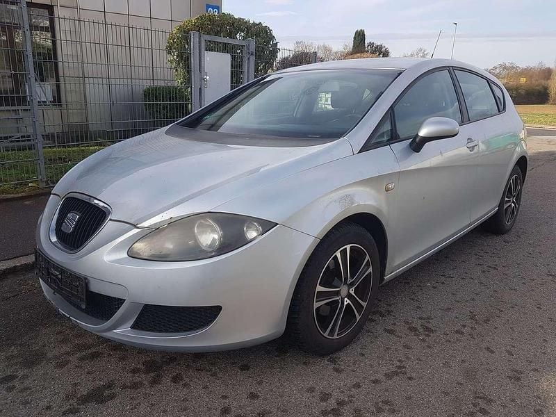 Gebraucht Seat Leon 105 PS (77 kW) 2007 Silber Kleinwagen