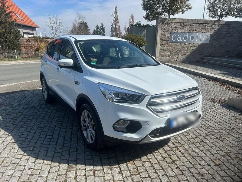 Gebraucht Ford Kuga Titanium X 150 PS (110 kW) 2019 Weiß SUV