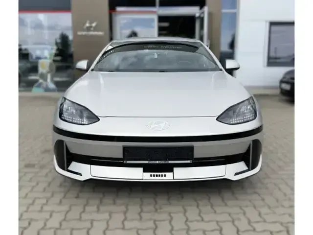 Gebraucht Hyundai Ioniq 6 111 kW (151 PS) 2023 Gold Limousine