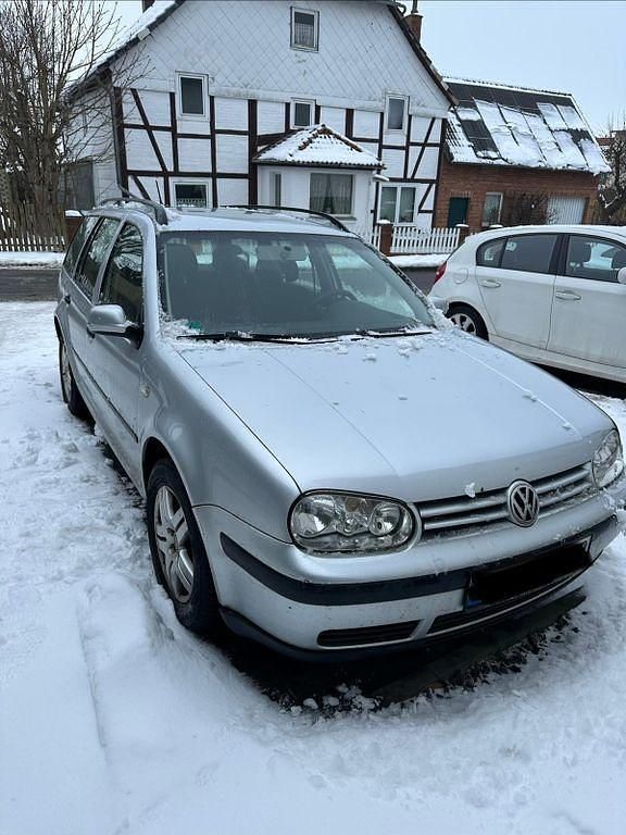 Gebraucht VW Golf IV Trendline 109 PS (80 kW) 2004 Grau Kombi