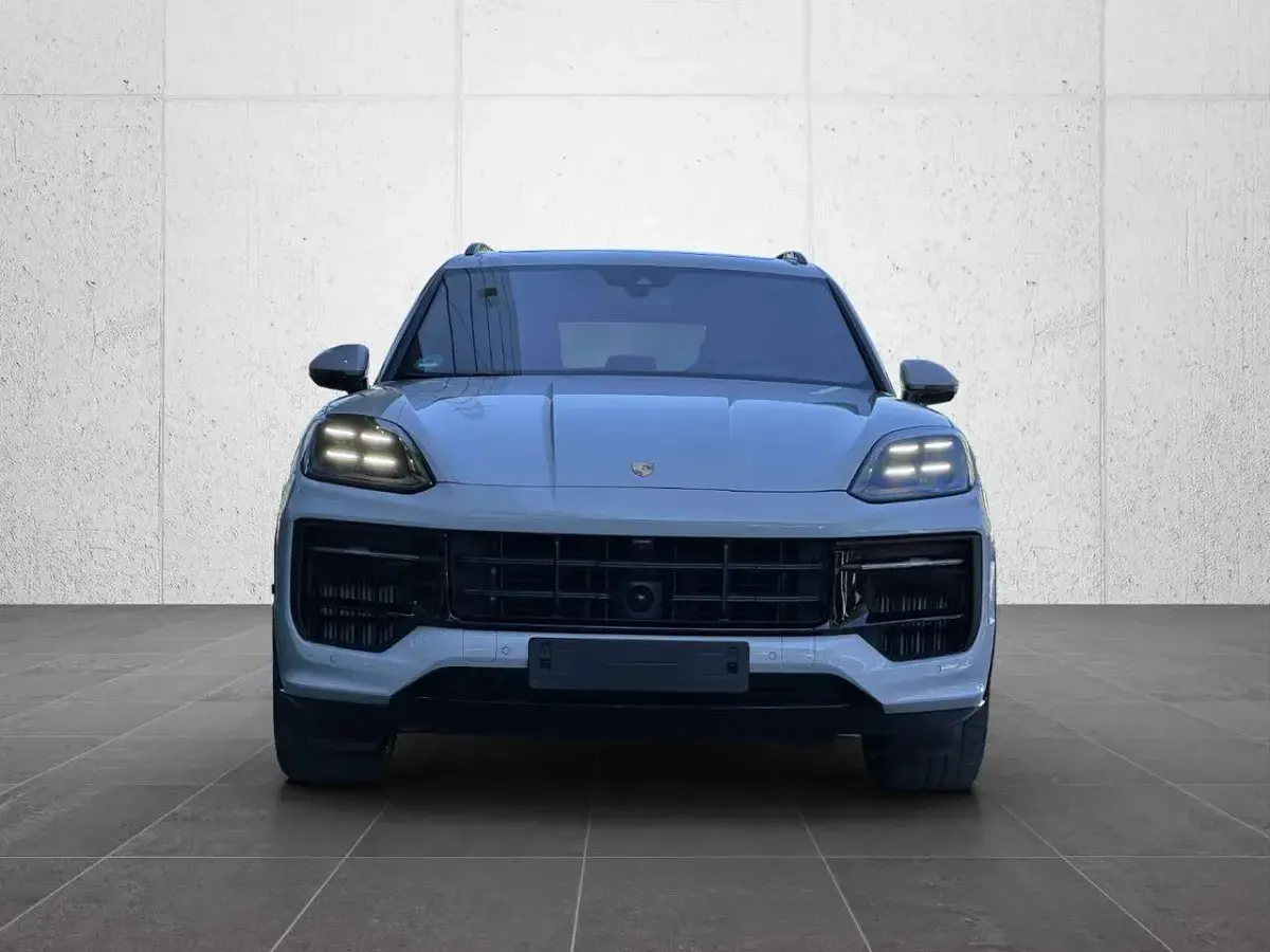Gebraucht Porsche Cayenne GTS 500 PS (367 kW) 2024 Kreide SUV