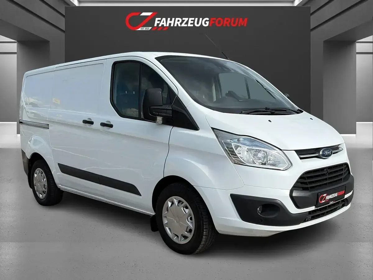 Gebraucht Ford Transit Custom 155 PS (114 kW) 2016 Weiß Limousine