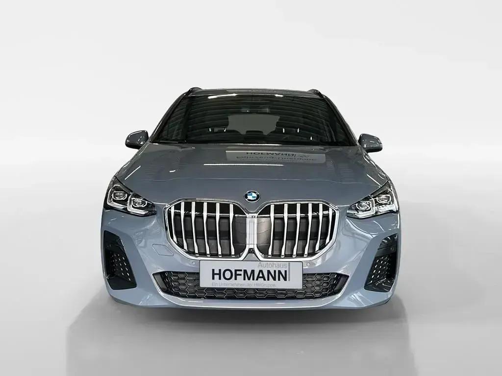 Gebraucht BMW 223 Active Tourer M Sport 197 PS (144 kW) 2025 Sparkling kupfergrau metallic Van / Kleinbus