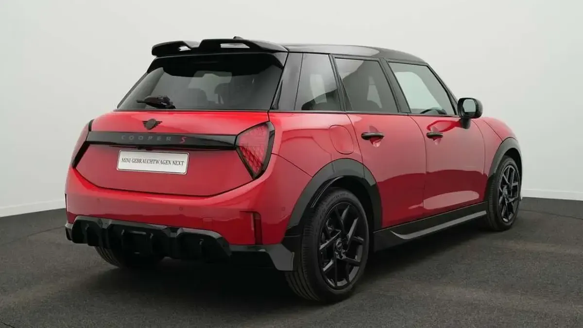 Gebraucht Mini John Cooper Works 204 PS (150 kW) 2025 Rot Kleinwagen