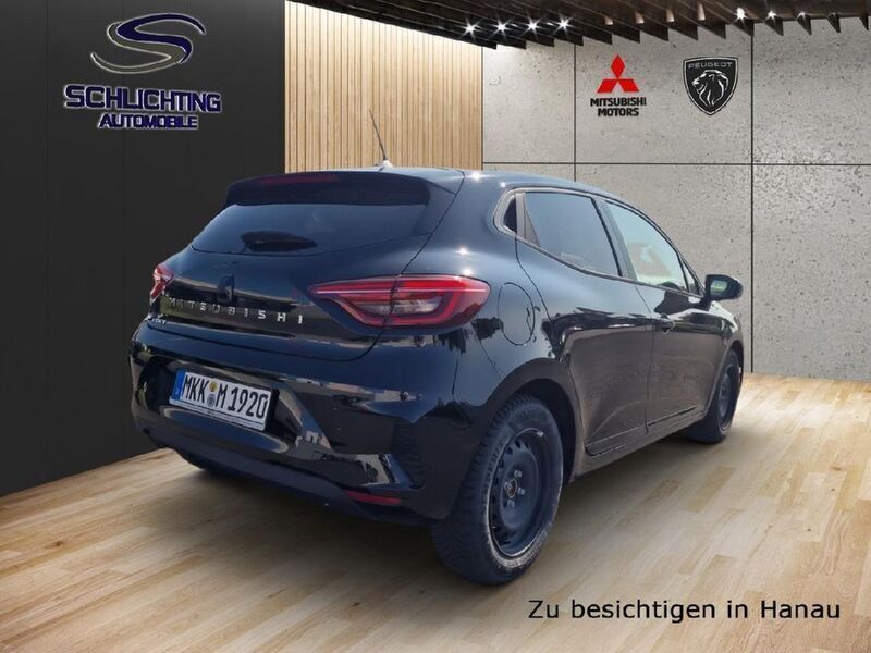 Gebraucht Mitsubishi Colt Plus 67 PS (49 kW) 2024 Schwarz Limousine