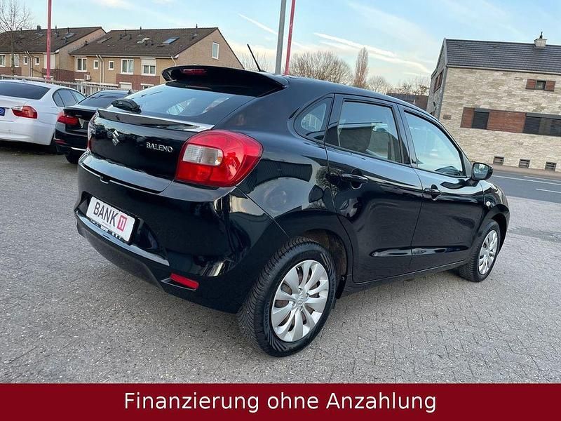 Gebraucht Suzuki Baleno Basic 90 PS (66 kW) 2019 Schwarz Kleinwagen