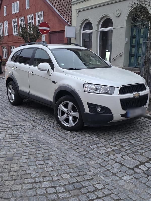 Gebraucht Chevrolet Captiva 167 PS (122 kW) 2011 Weiß SUV