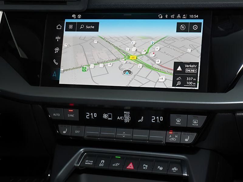 Gebraucht Audi A3 Sportback e-tron 204 PS (150 kW) 2025 Blau Kleinwagen