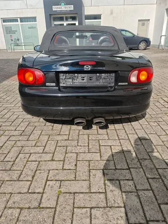 Occasion Mazda MX5 110 ch (80 kW) 2001 Noir Cabriolet