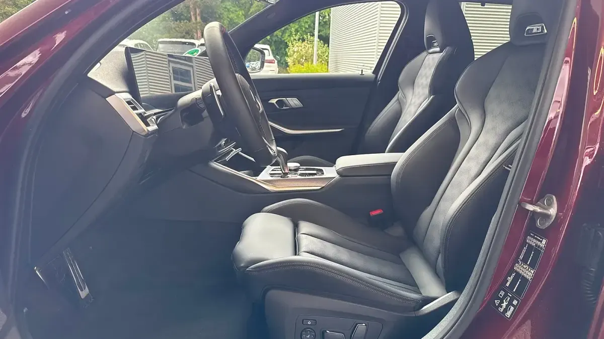 Gebraucht BMW M3 Competition Edition 530 PS (389 kW) 2025 Aventurinrot metallic Kombi
