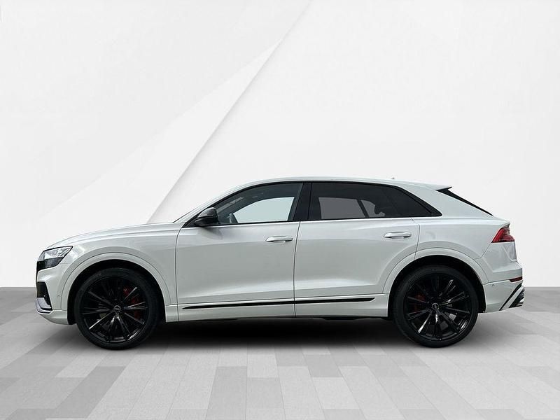 Gebraucht Audi SQ8 Ambiente 507 PS (372 kW) 2022 Gletscherweiß metallic SUV
