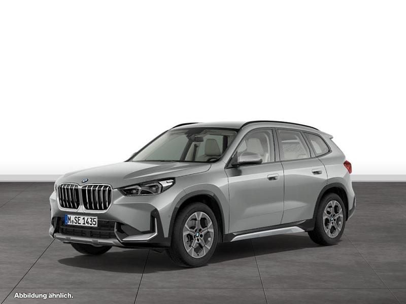 Grau Gebraucht 2025 BMW X1 SUV | 46.795 € (Guter Preis) - Bild 1/3