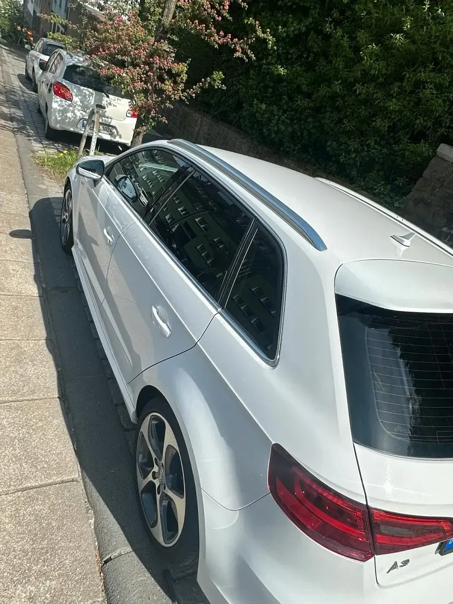 Gebraucht Audi A3 S-Line 110 PS (80 kW) 2015 Weiß Limousine