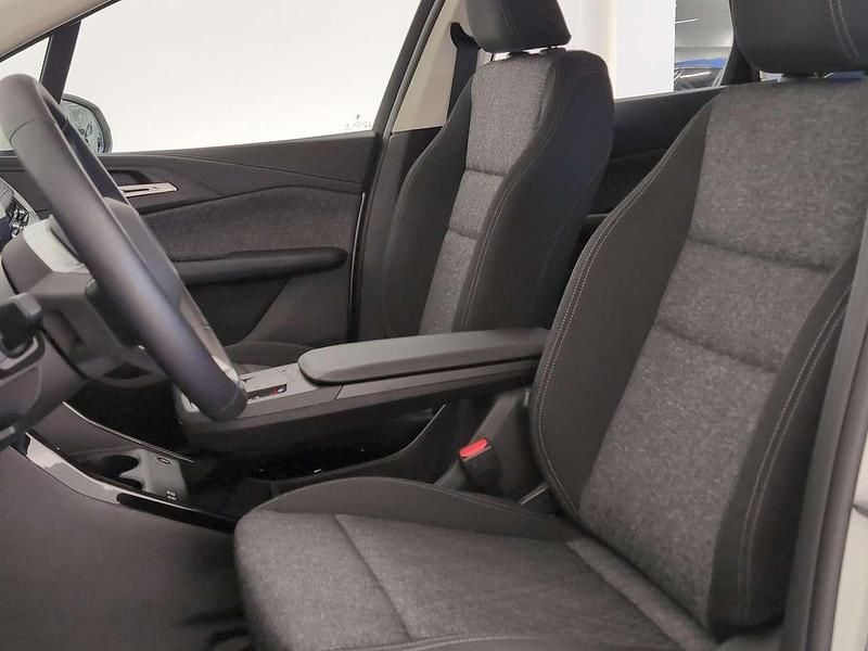Gebraucht BMW 220 156 PS (114 kW) 2025 Alpinweiss Kombi