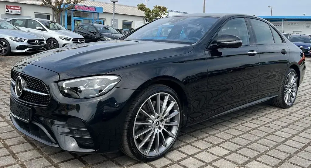 Brugt Mercedes E400 AMG 330 HK (242 kW) 2022 Sort Sedan