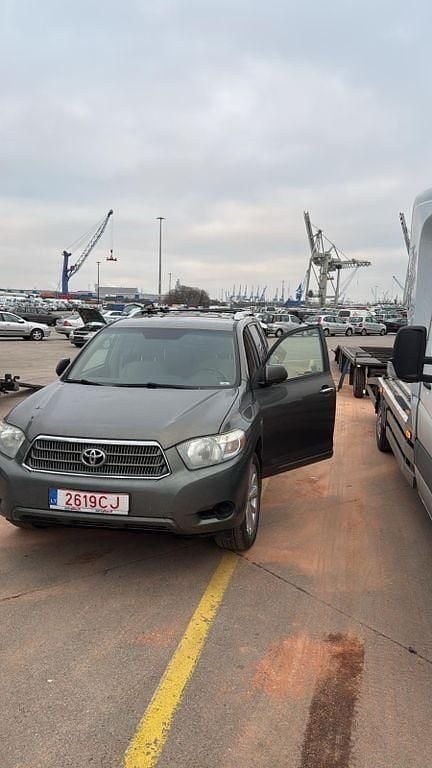 Grün Gebraucht 2008 Toyota Highlander SUV | 6.800 € - Bild 1/4