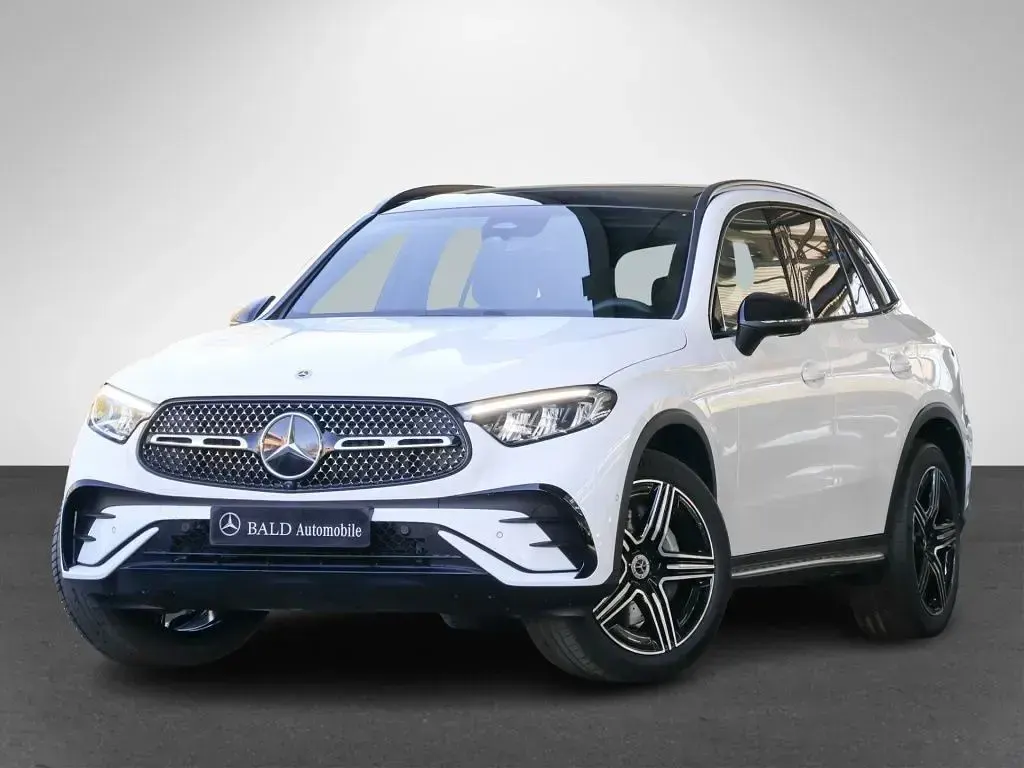 Gebraucht Mercedes GLC200 AMG 163 PS (119 kW) 2026 Weiss unilack polarweiss SUV