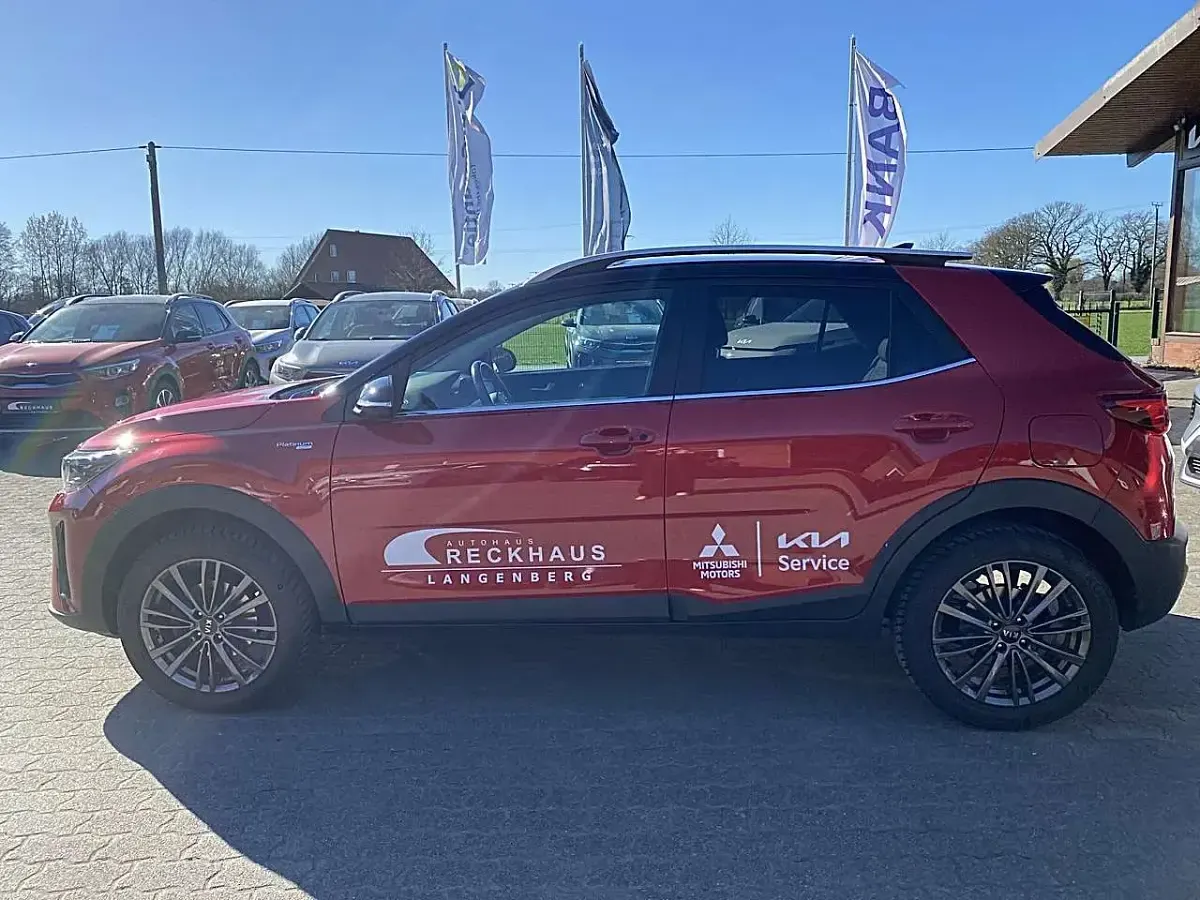 Gebraucht Kia Stonic Platinum 120 PS (88 kW) 2021 Rot (signalrot/schwarz) SUV