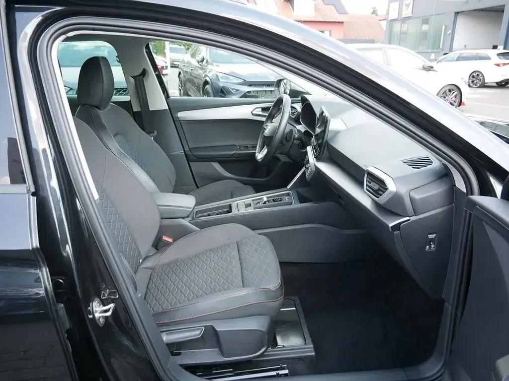 Gebraucht Seat Leon Beats 150 PS (110 kW) 2022 Schwarz Limousine