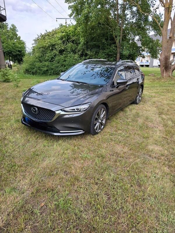 Grau Gebraucht 2018 Mazda 6 Sports-Line Kombi | 20.800 € (Superpreis) - Bild 1/4