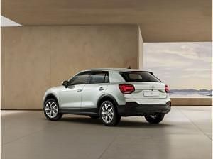 Nowe Audi Q2 150 KM (110 kW) 2026 Srebrny SUV