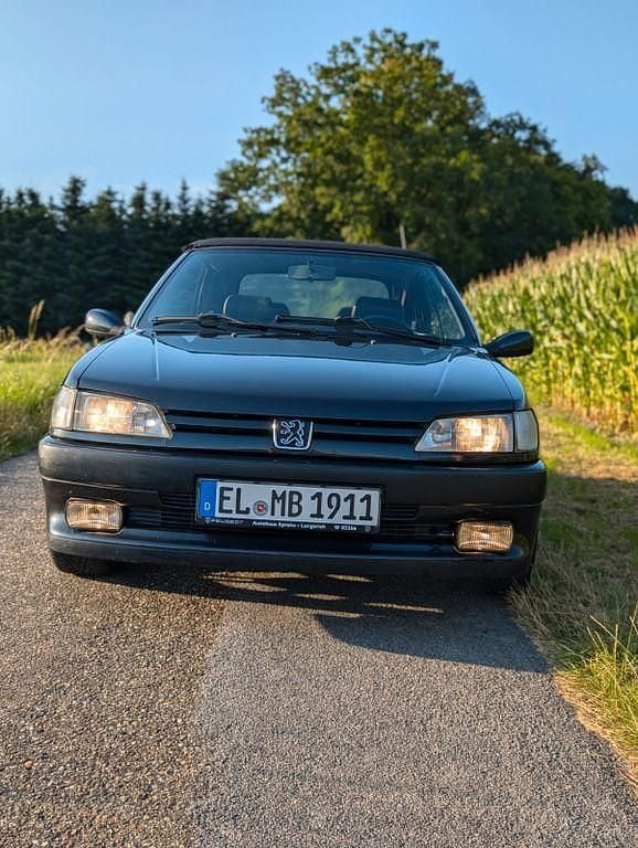 Schwarz Gebraucht 1995 Peugeot 306 Cabriolet Cabrio | 2.800 € - Bild 1/4
