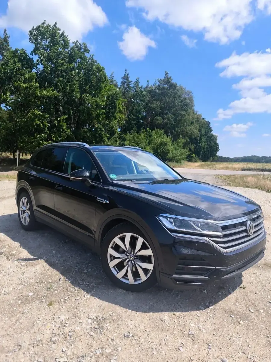 Gebraucht VW Touareg 231 PS (169 kW) 2018 Schwarz SUV