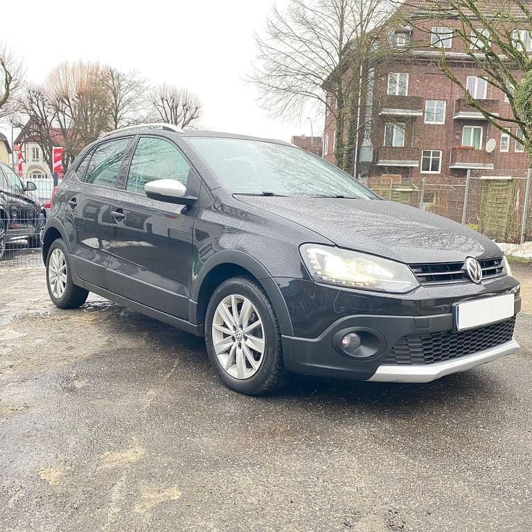 Gebraucht VW Polo Cross 90 PS (66 kW) 2016 Schwarz Kleinwagen