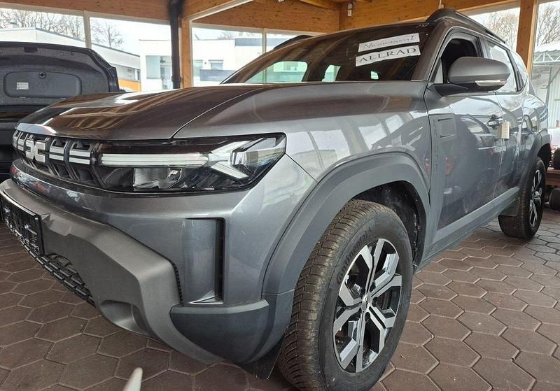 Neu Dacia Duster 131 PS (96 kW) 2025 Grau SUV