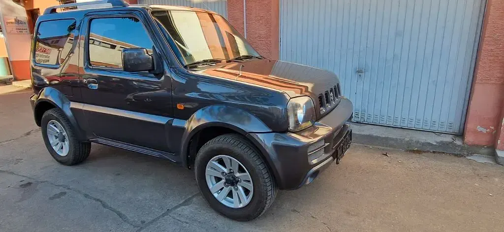 Gebraucht Suzuki Jimny Style 86 PS (63 kW) 2012 Braun SUV