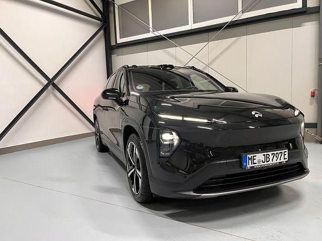 Deep black Gebraucht 2023 Nio ET7 Limousine | 48.889 € - Bild 1/4