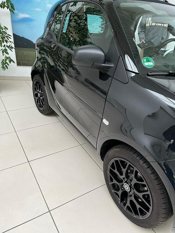 Gebraucht Smart ForTwo Coupé 90 PS (66 kW) 2019 Grün Coupé