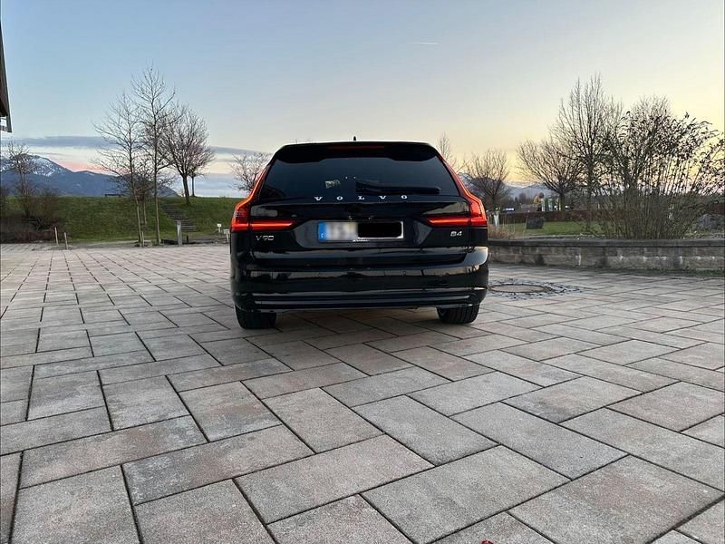 Gebraucht Volvo V90 197 PS (144 kW) 2021 Schwarz Kombi