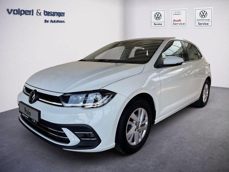 Gebraucht VW Polo Style 95 PS (69 kW) 2023 Weiß Kleinwagen